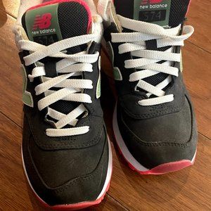 New Balance 574 Womens Casual Hot Pink/Navy Blue